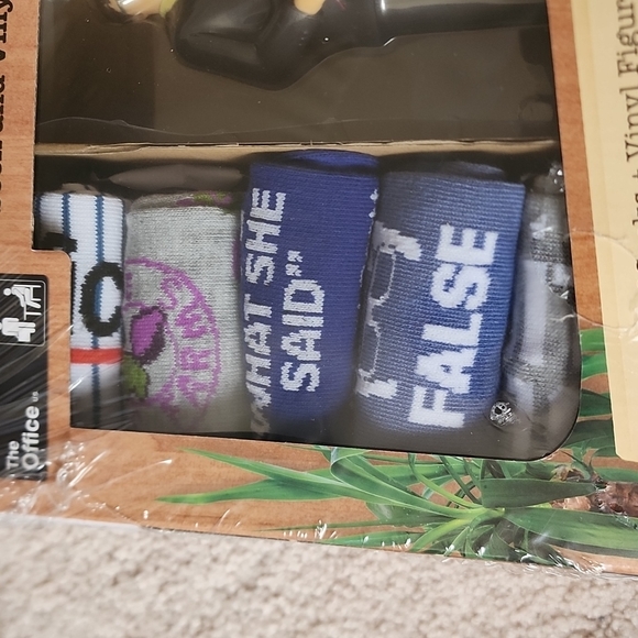NWT The Office Socks and Vinyl Bundle for Dunder Mifflin - Picture 3 of 4
